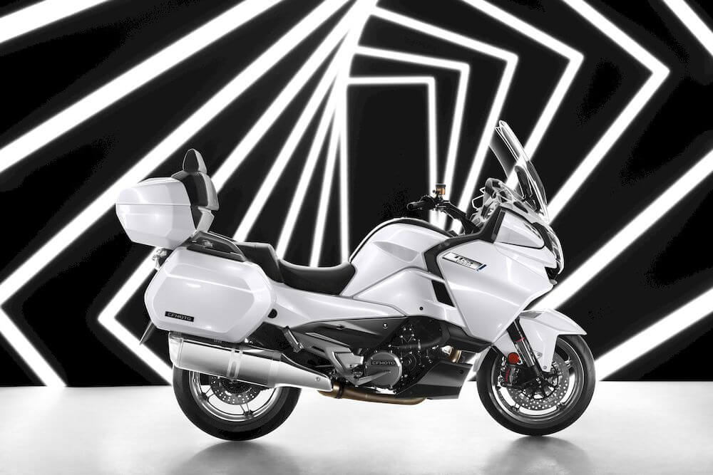 CFMOTO 1250 TR-G 1