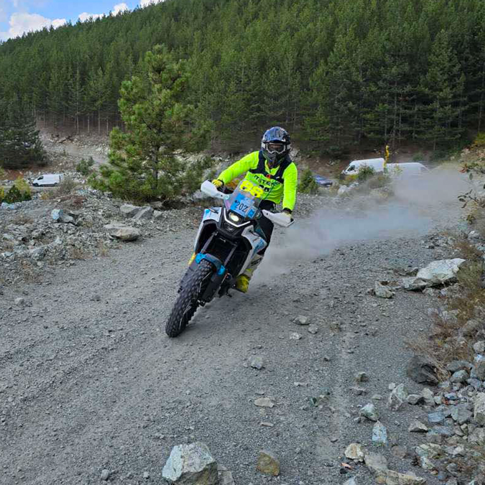 cfmoto hard enduro trace badgers 2024