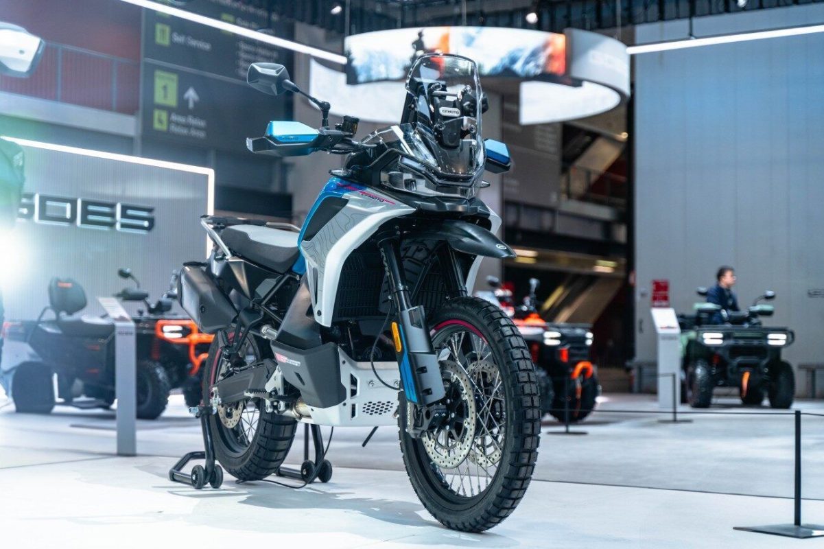 cfmoto 1000mtx