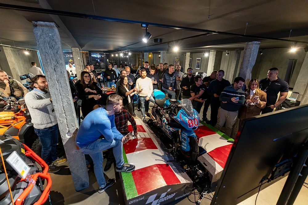 cfmoto warm up party